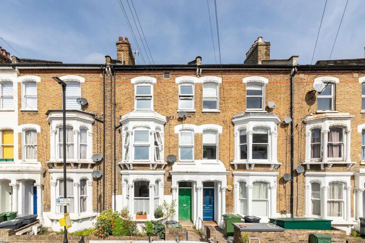 Large, Bright And Spacious 3 Bed Flat In Londra Exterior foto